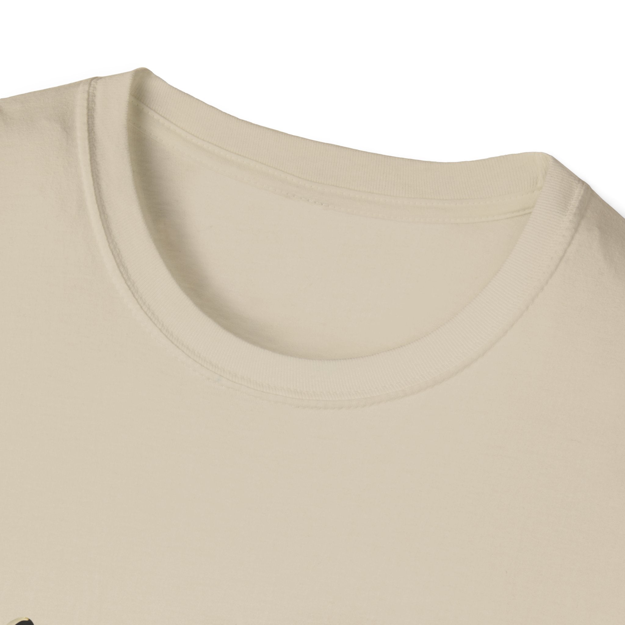 Unisex softstyle T-shirt neckline in sand color, crew neck ribbing