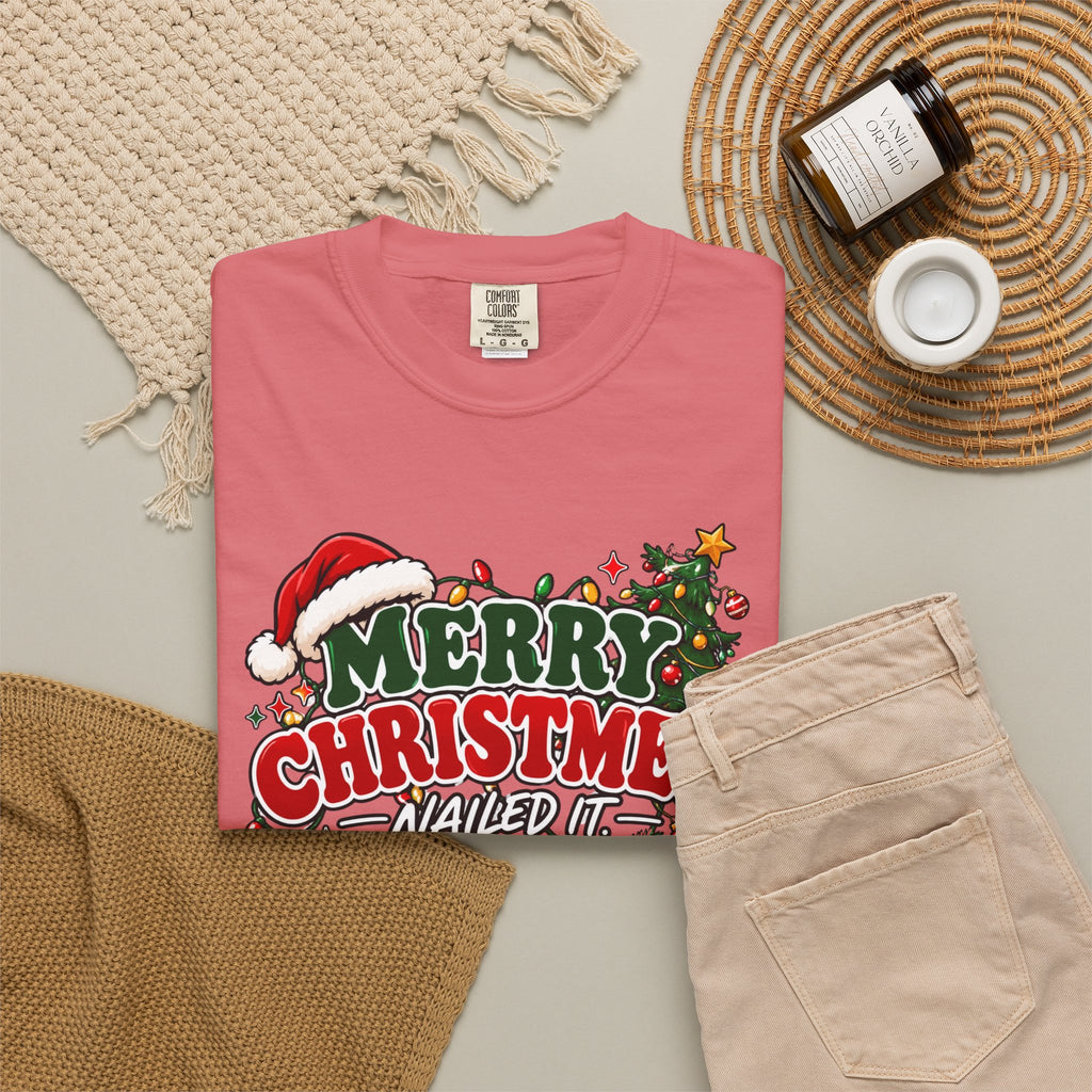 Rose pink crewneck Christmas graphic T-shirt with 'Merry Christmas' front print