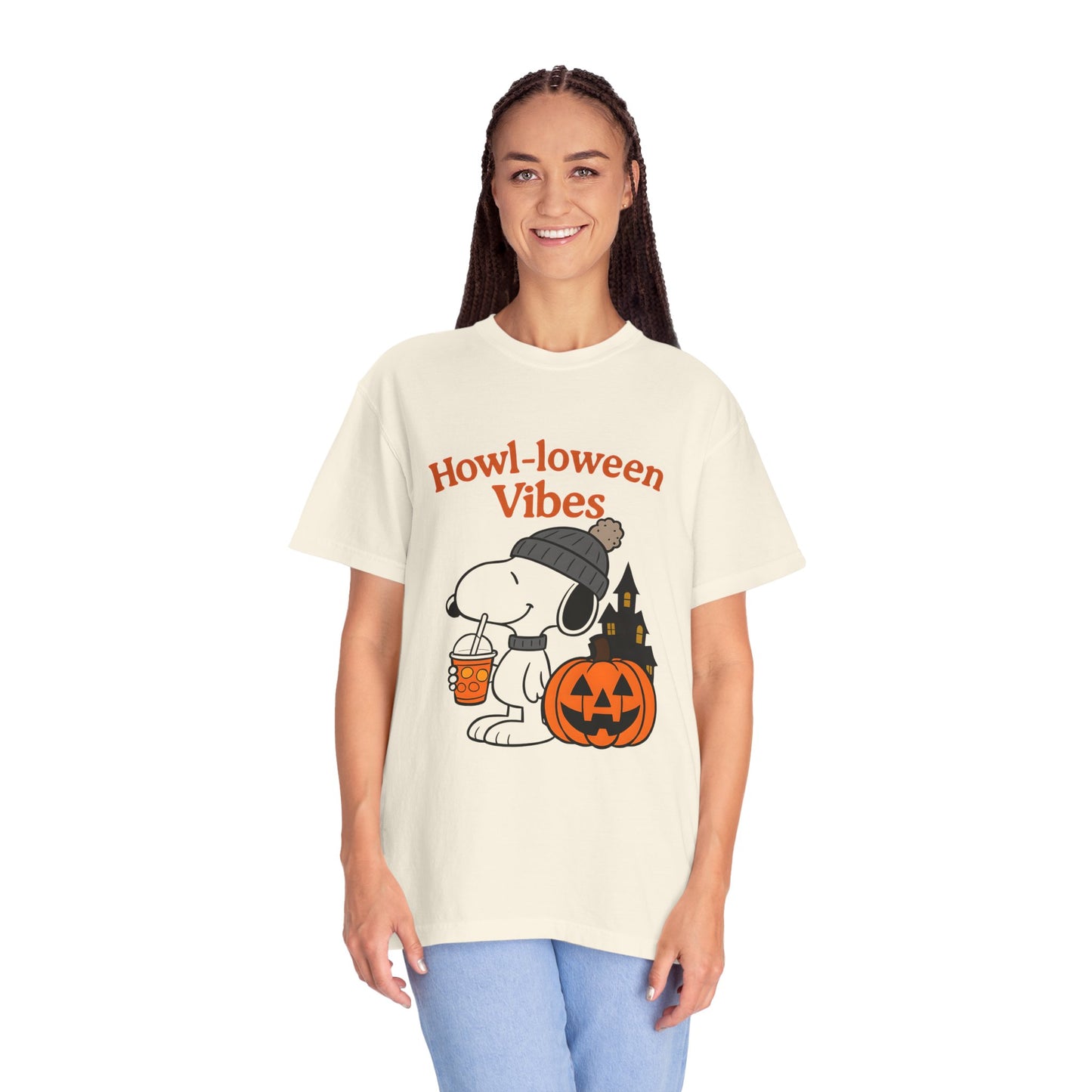 Howl-looween Snoopy Vibes T-shirt, Unisex Halloween Shirt, Cozy Fall Tee, Gift for Dog Lovers, Ghostly Pumpkin Apparel
