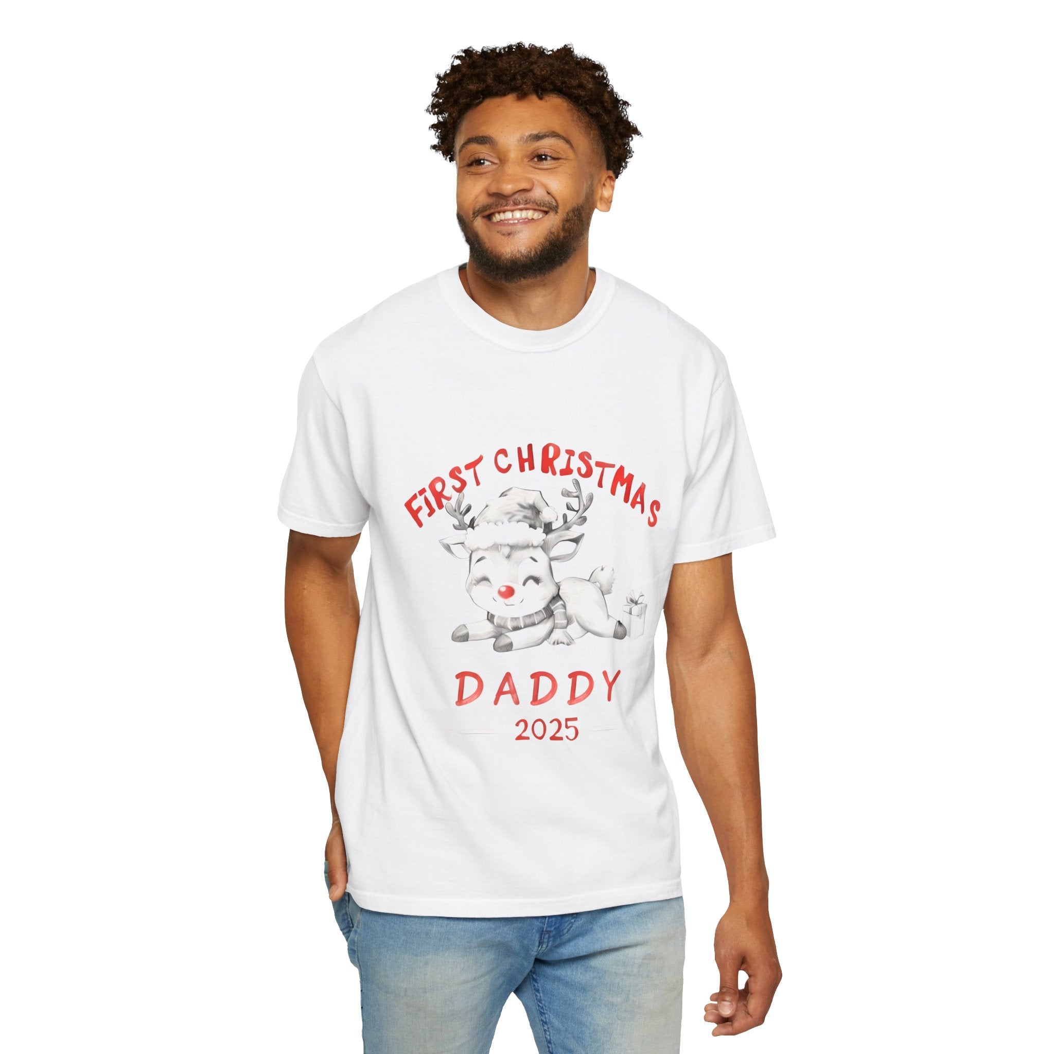 Men's white Christmas graphic T-shirt with reindeer, "Daddy 2025" print