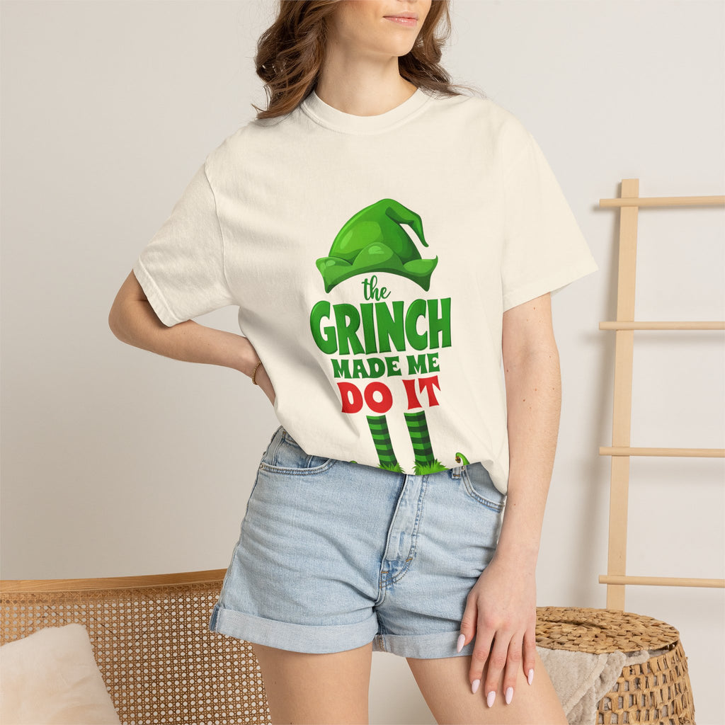 Ivory unisex T-shirt with front Grinch graphic, crew neck
