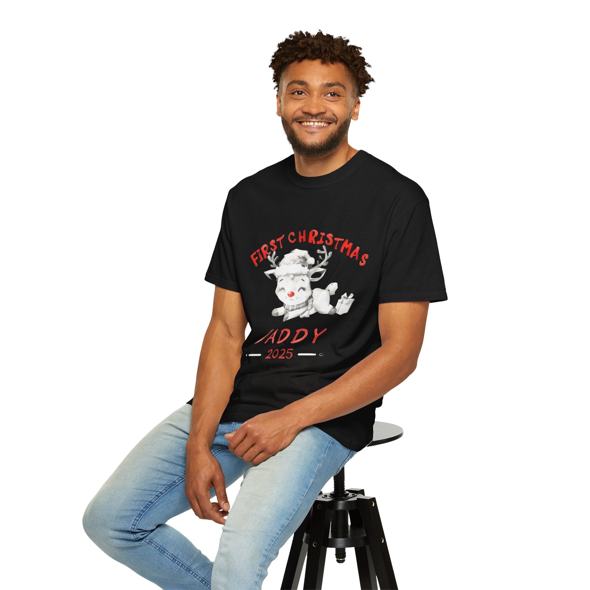 Men's black Christmas graphic T-shirt with reindeer and "Daddy 2025" print