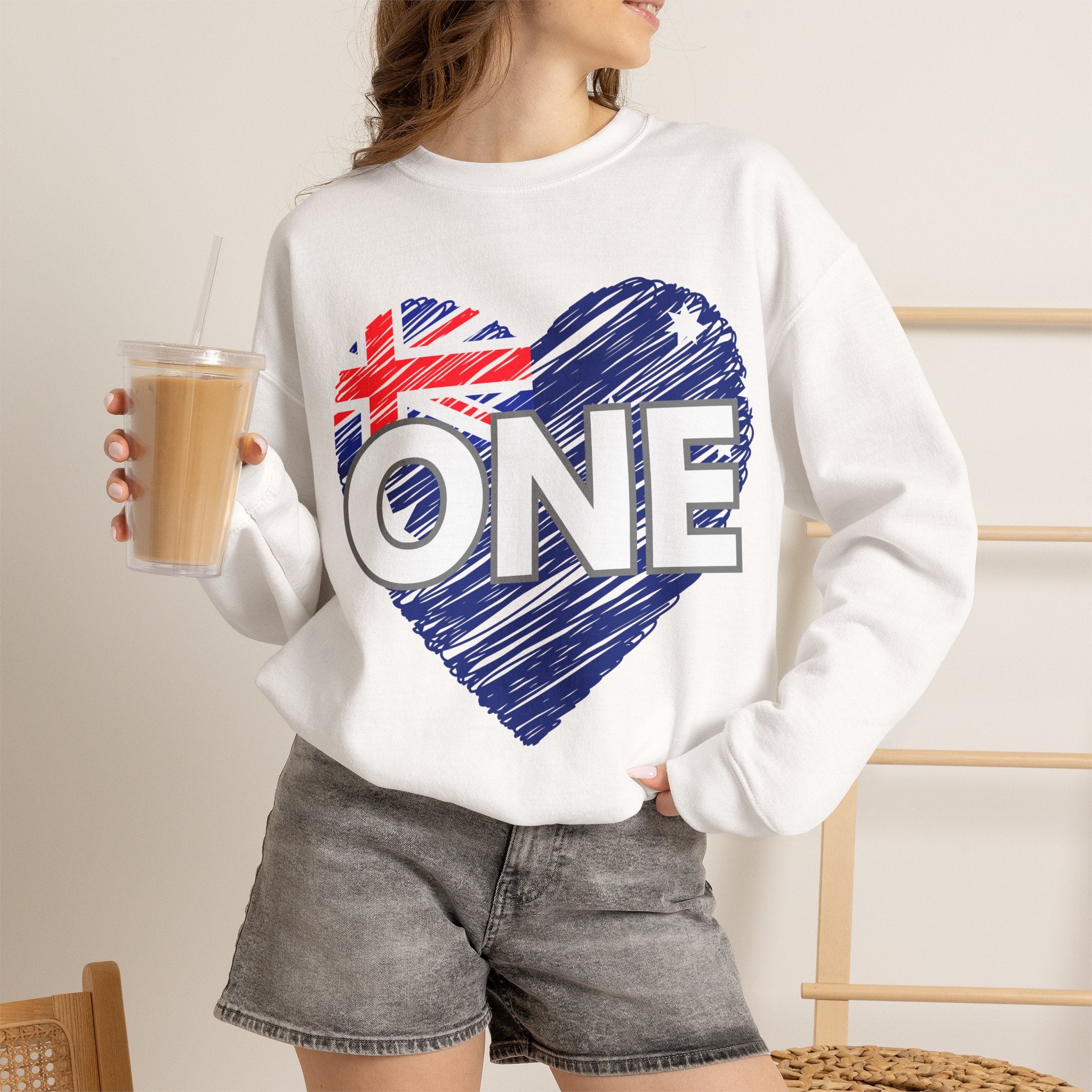 Australia ONE Heart Crewneck Unity Sweatshirt – Patriotic Aussie Design